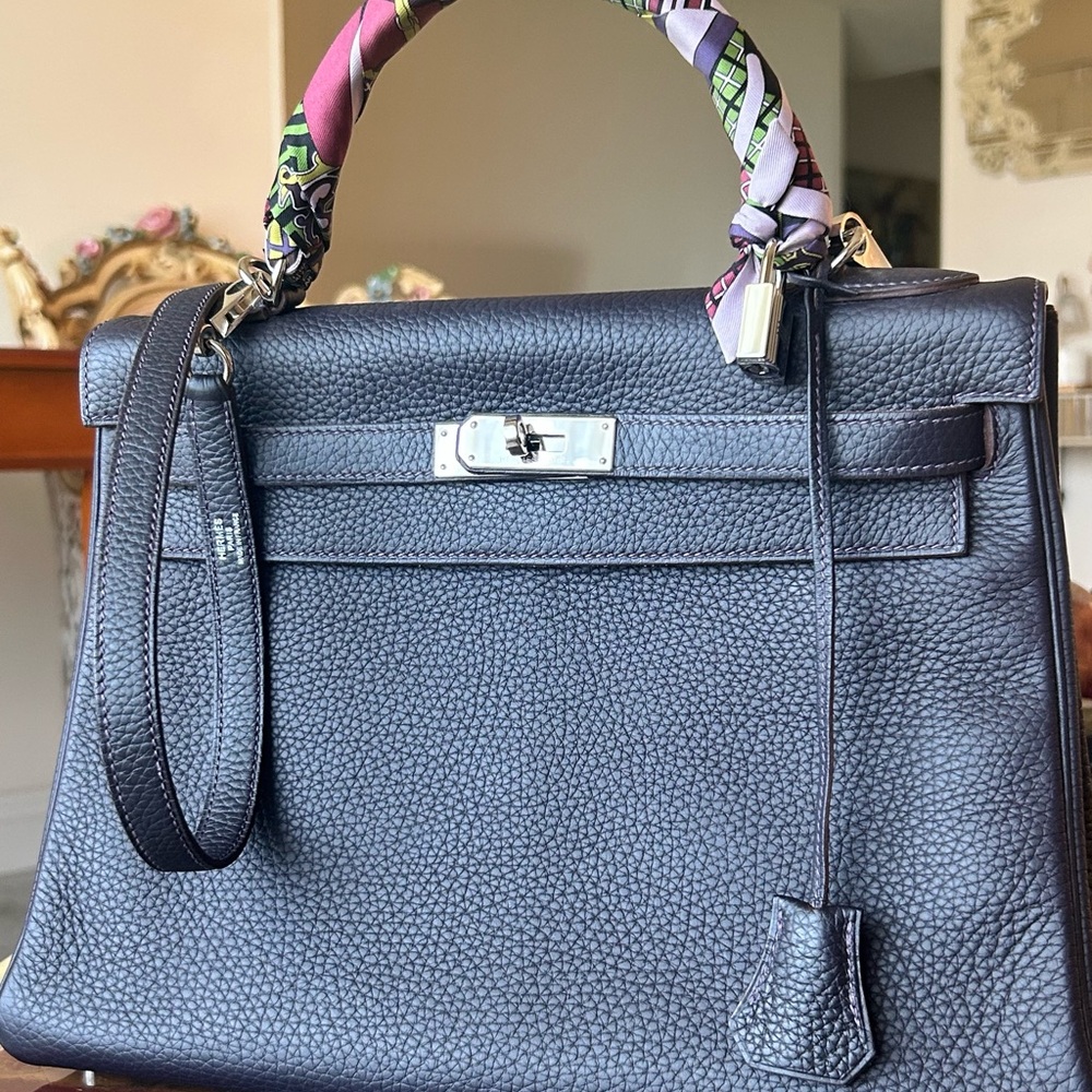 Hermes Kelly 32 Authentic 
🔥FLASH SALE🔥
